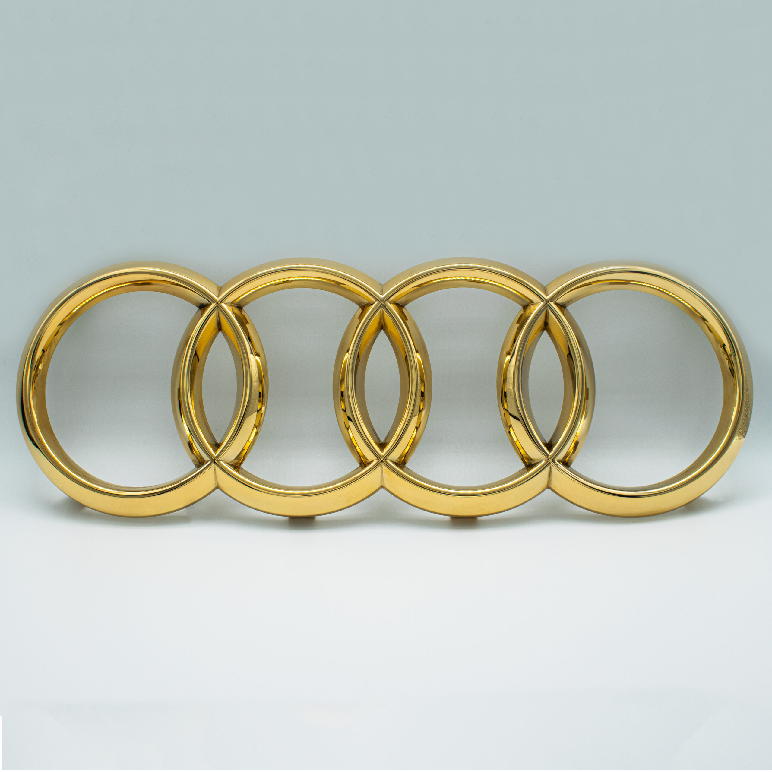 Vergoldete Embleme Audi Ringe vergoldet DARK Galvanik