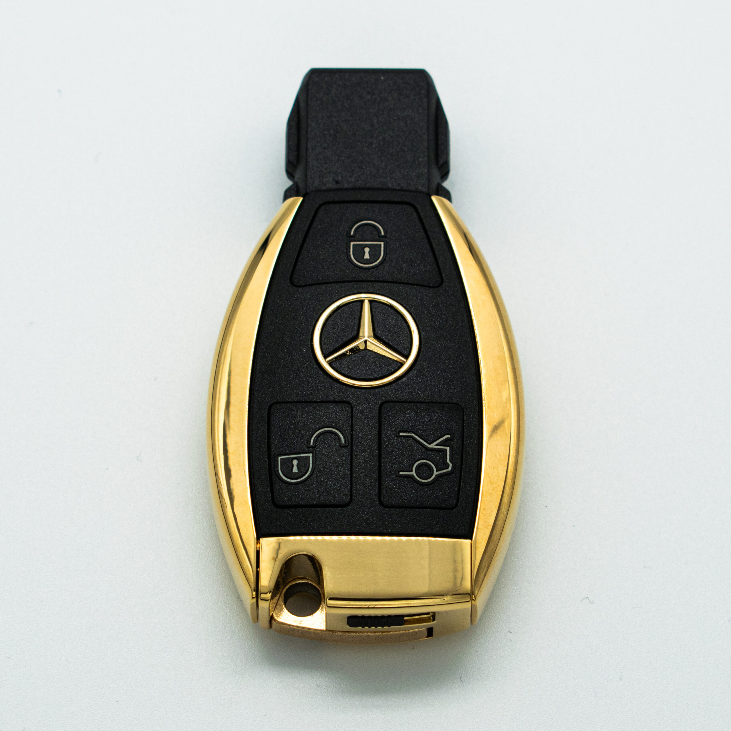 Bilder vergoldet Mercedes Schlüssel DARK Galvanik